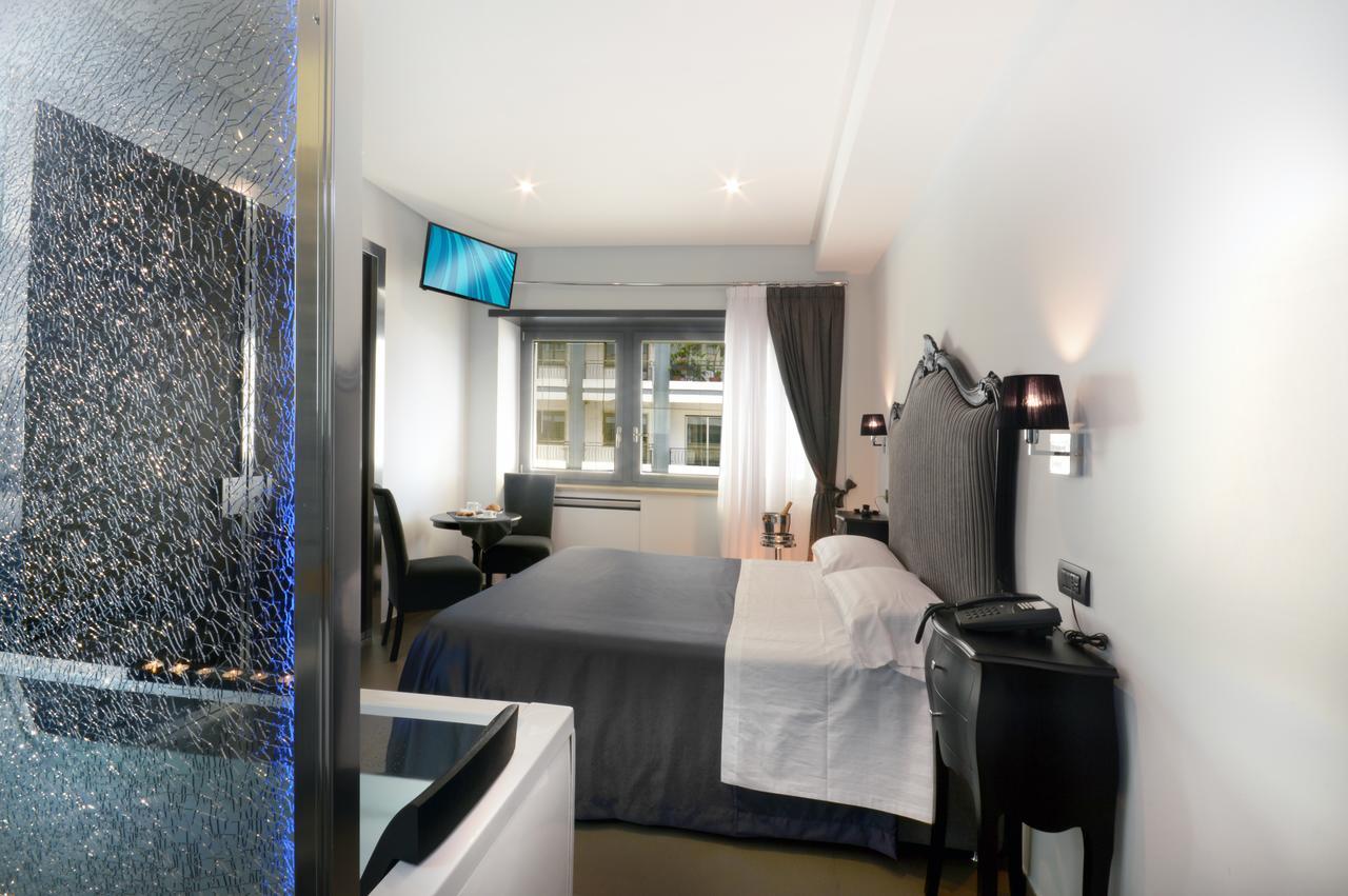 Barbarella Suite Neapel Exteriör bild